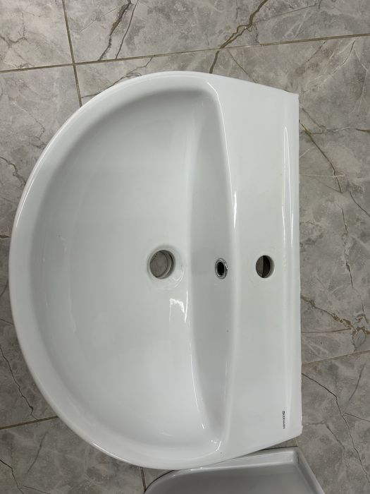 Продам раковину KERAMIN