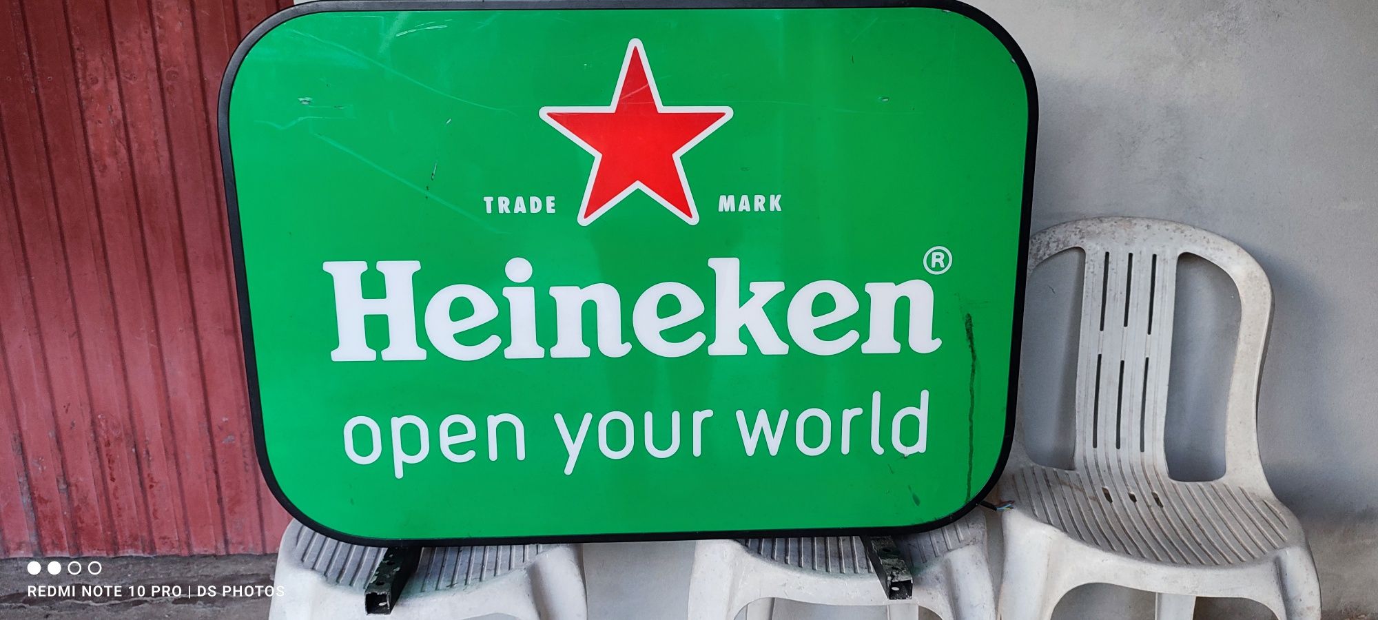 Painéis luminosos Heineken
