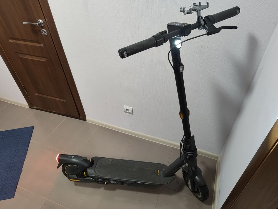 Самокат Segway Ninebot Kickscooter Max G2