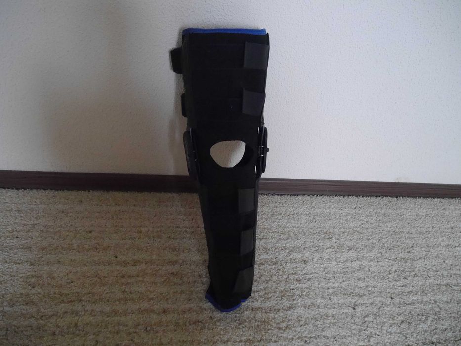 Ортез-тутор розмір М Bracewear .Висота-довжина-48 см