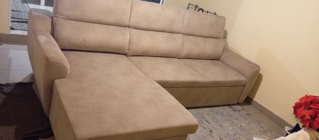 Sofá cama com chaise