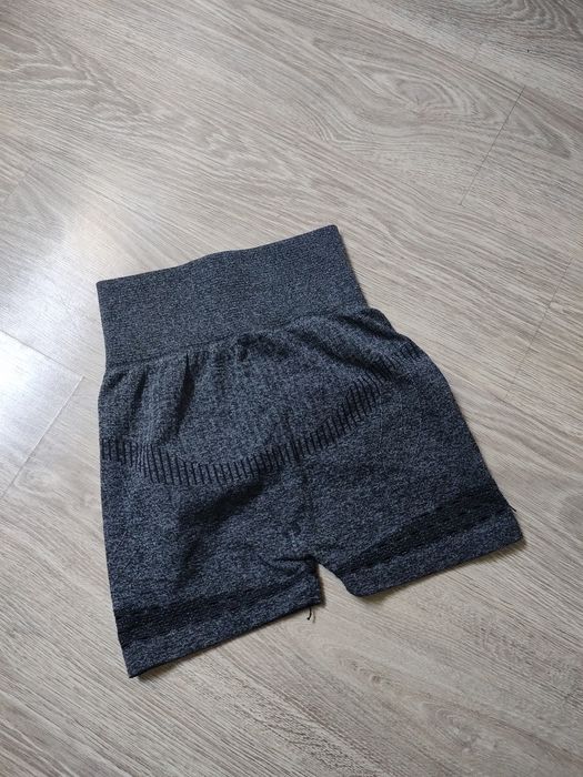 Spodenki sportowe krótki S/M