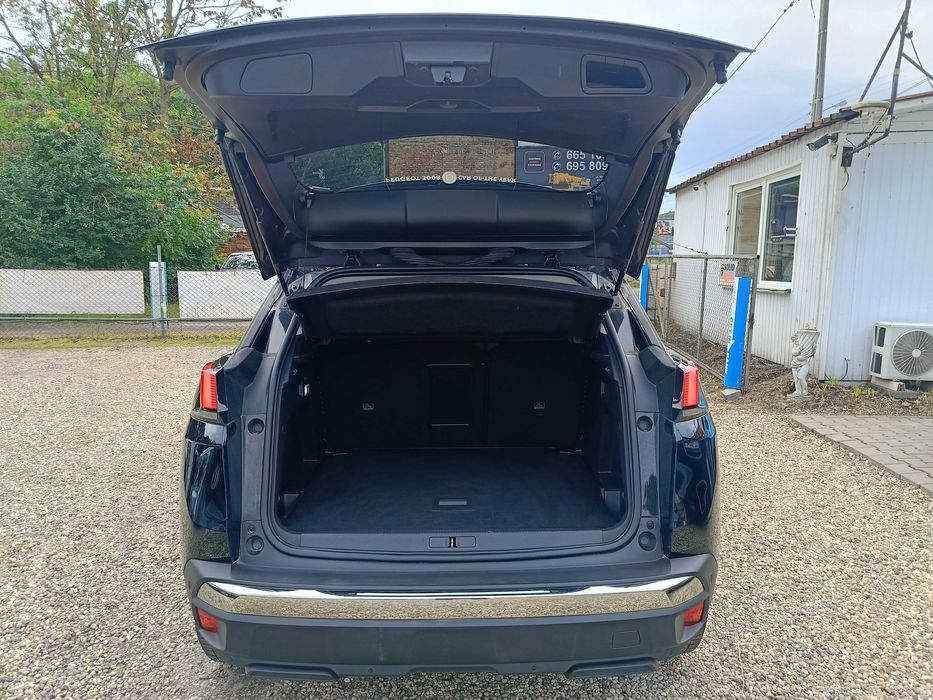 PEUGEOT 3008 1.2, 130 KM, Bogaty, LED, Serwis, PIĘKNY, Niski Przebieg