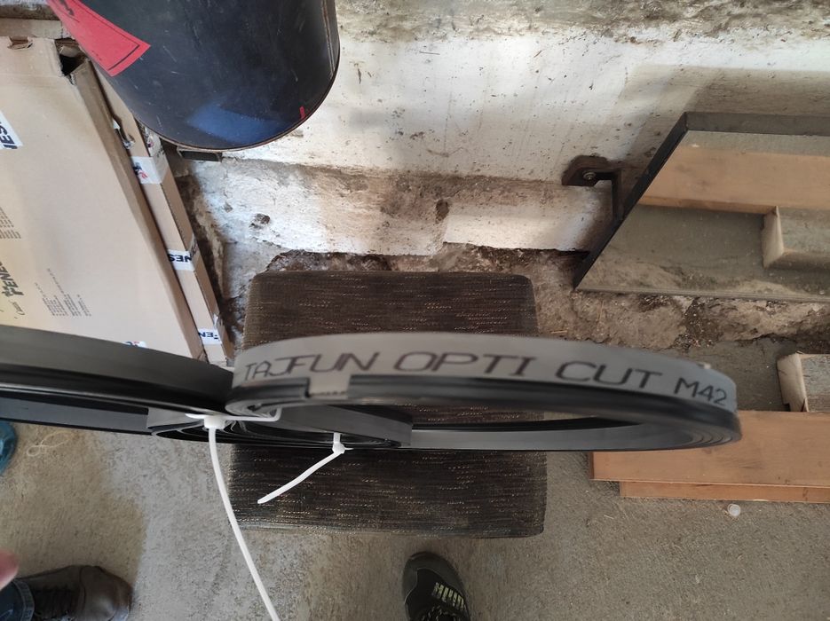 Sprzedam piły taśmowe do metalu Tajfun 27x6/10