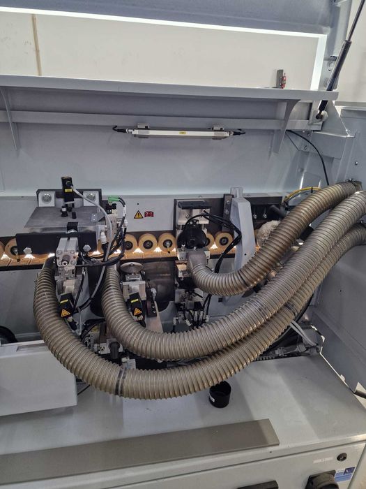 Máquina Orladora Brandt KDF 440