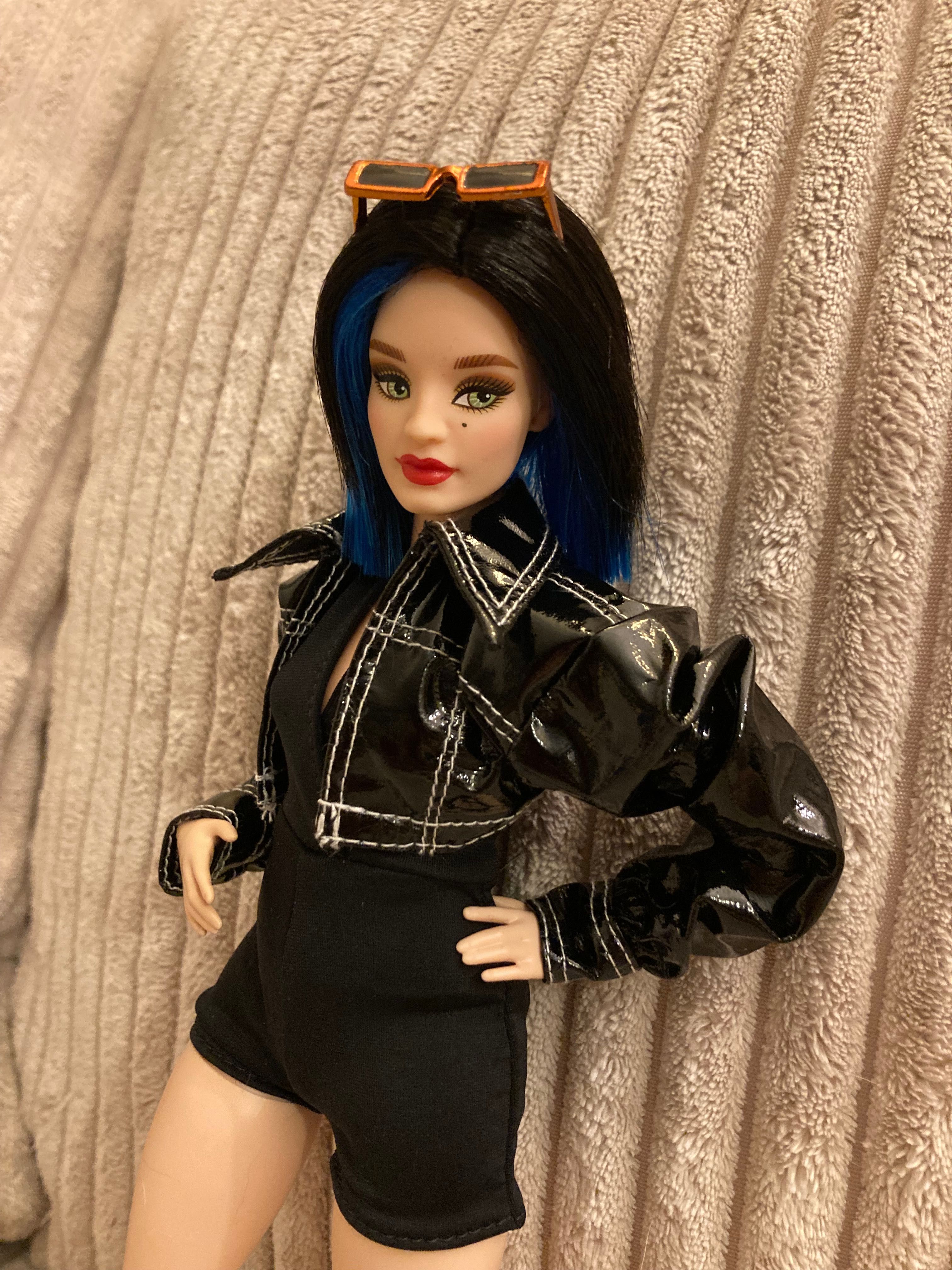 Barbie Basics Creations z zestawu 01