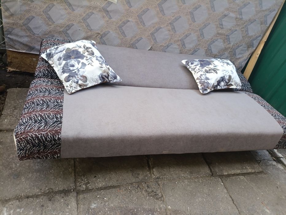 Диван кровать книжка