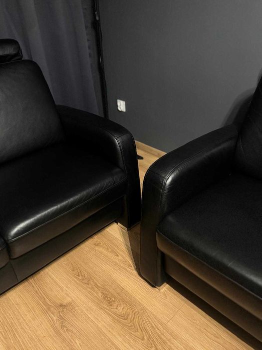 Kanapa skórzana czarna ze skóry naturalnej z zagłówkiem stan idealny