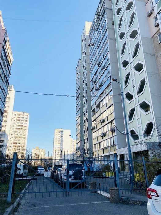 Здам в оренду кімнату (м.Позняки), вул.Гмирі 9В