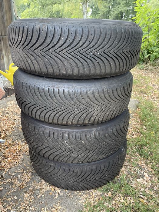 205 50 R16 Michelin Alpin 5 з дисками Volkswagen зима