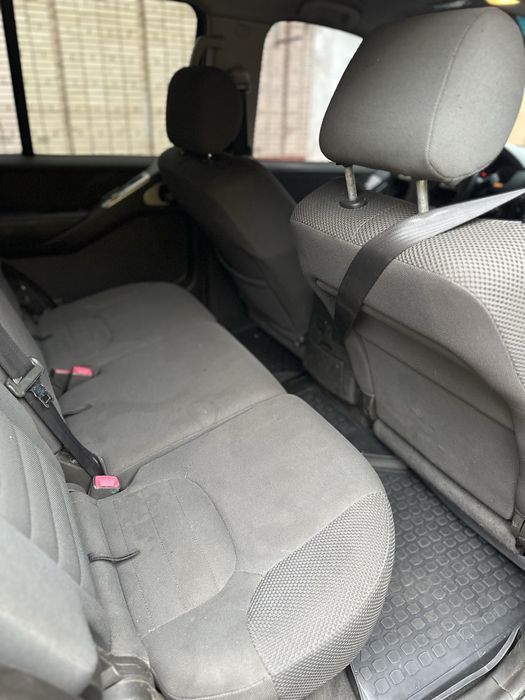 Nissan Pathfinder 2006 2.5D