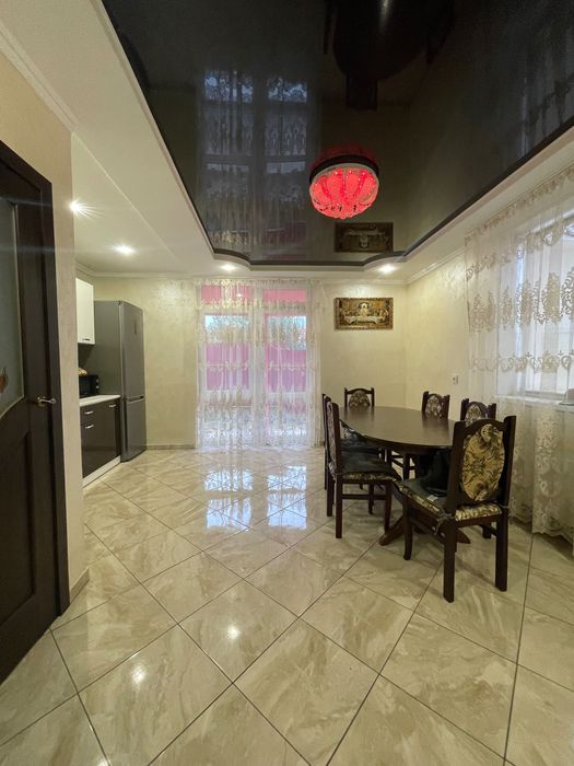 Оренда 2 поверхового будинку з власним подвір'ям с Сокільники