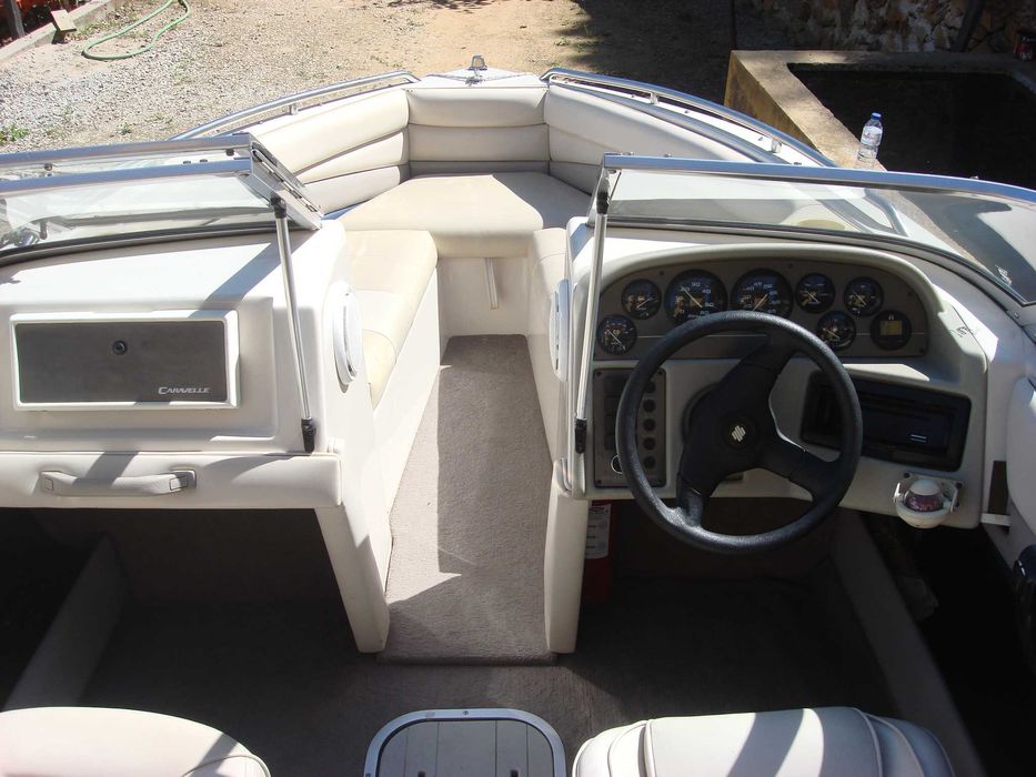 Barco Caravelle 175