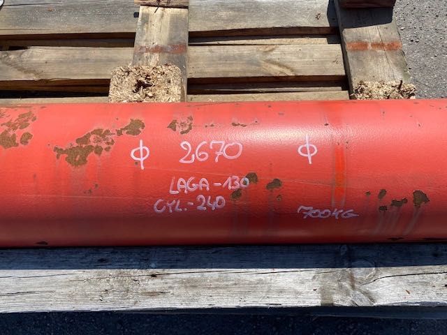 siłownik hydrauliczny duży nowy