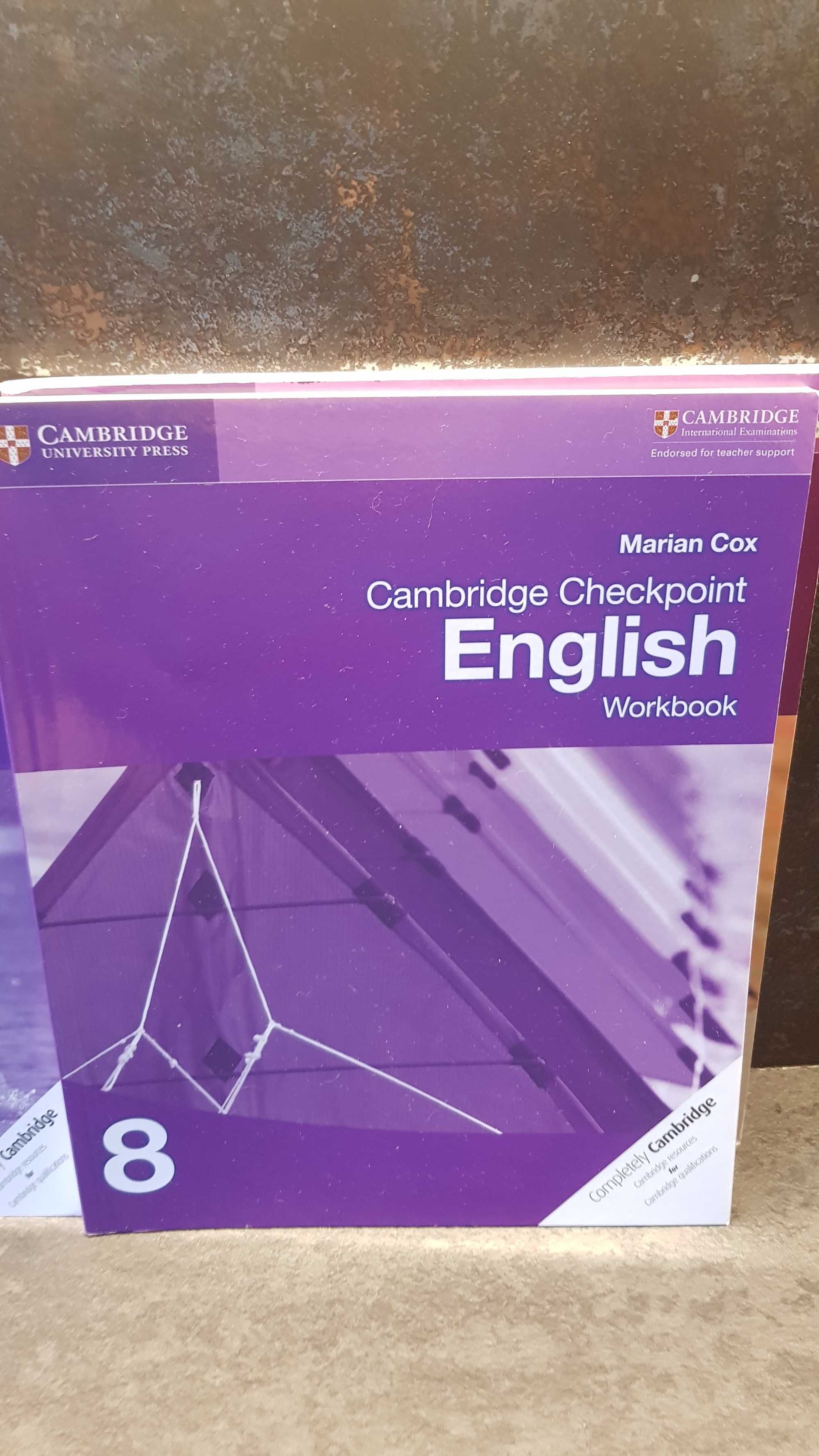 Cambridge Checkpoint 8 english science coursebook workbook