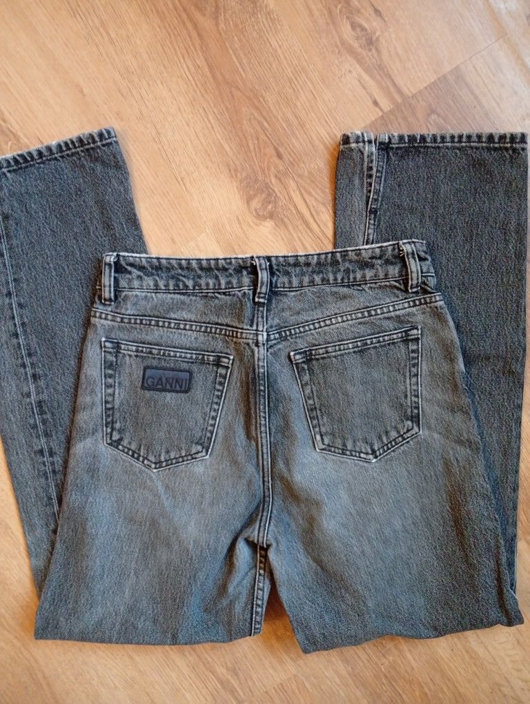 Ganni nowe oryginalne boyfriend jeans damskie