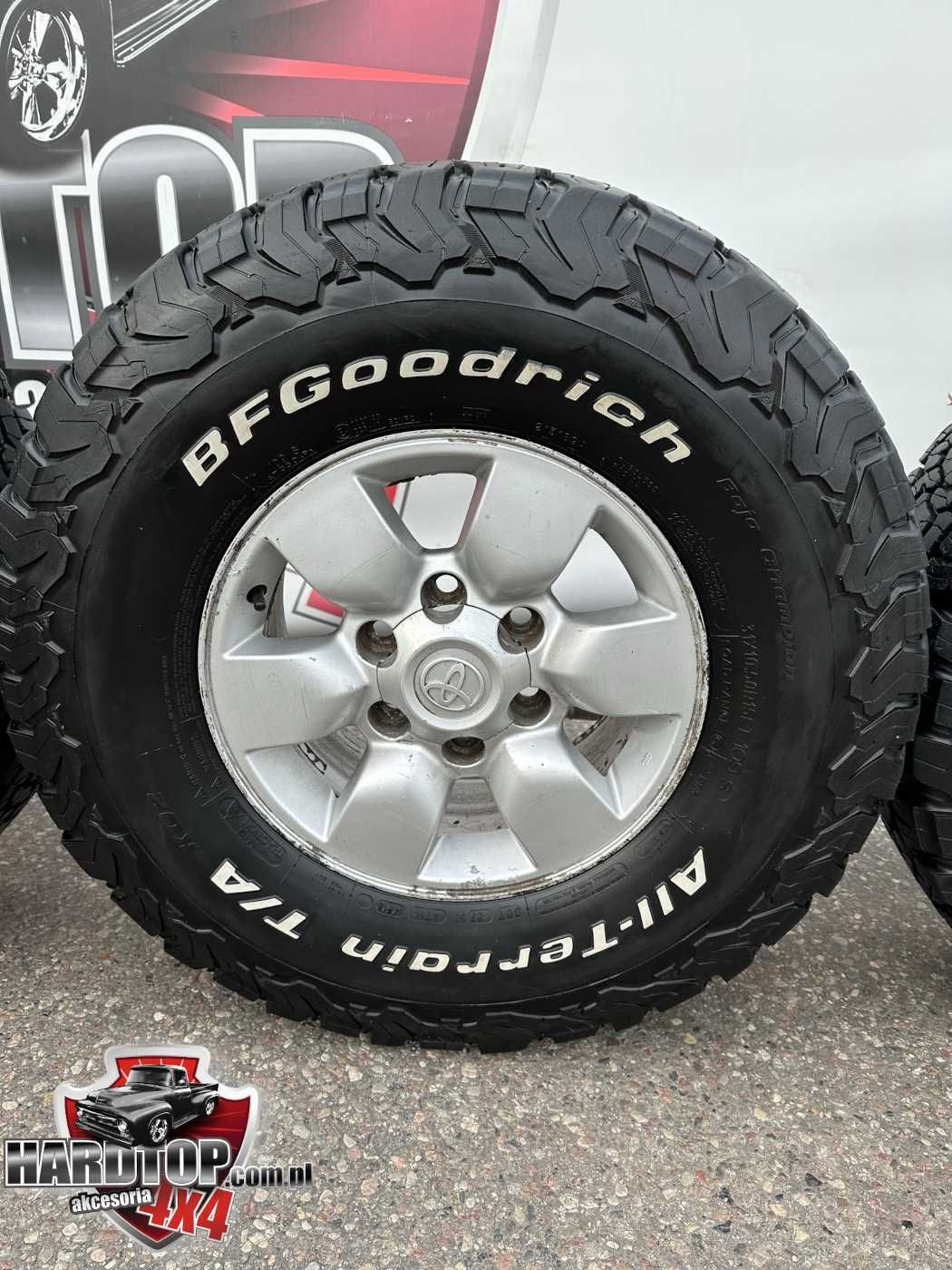 BFGoodrichAll Terrain T/A KO231x10.50R15 109 S FELGI HILUX 6x139,7