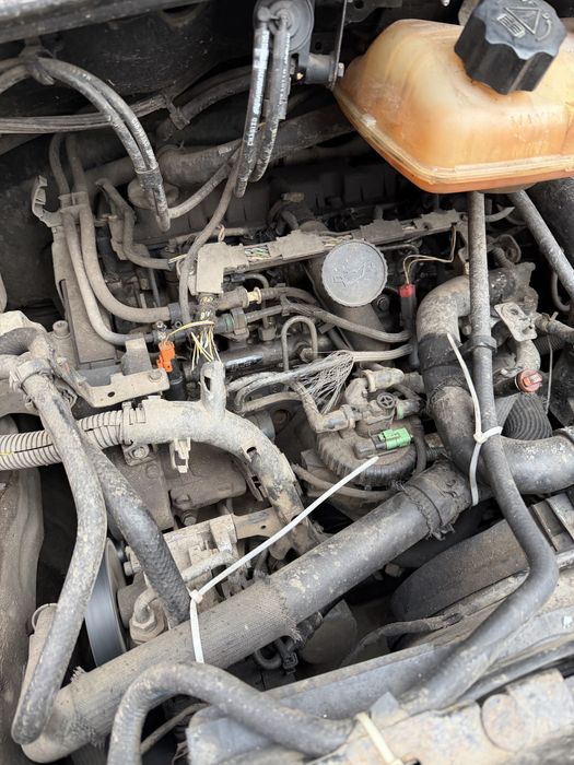 Двигатель мотор Пежо експерт фиат скудо 2.0 дизель