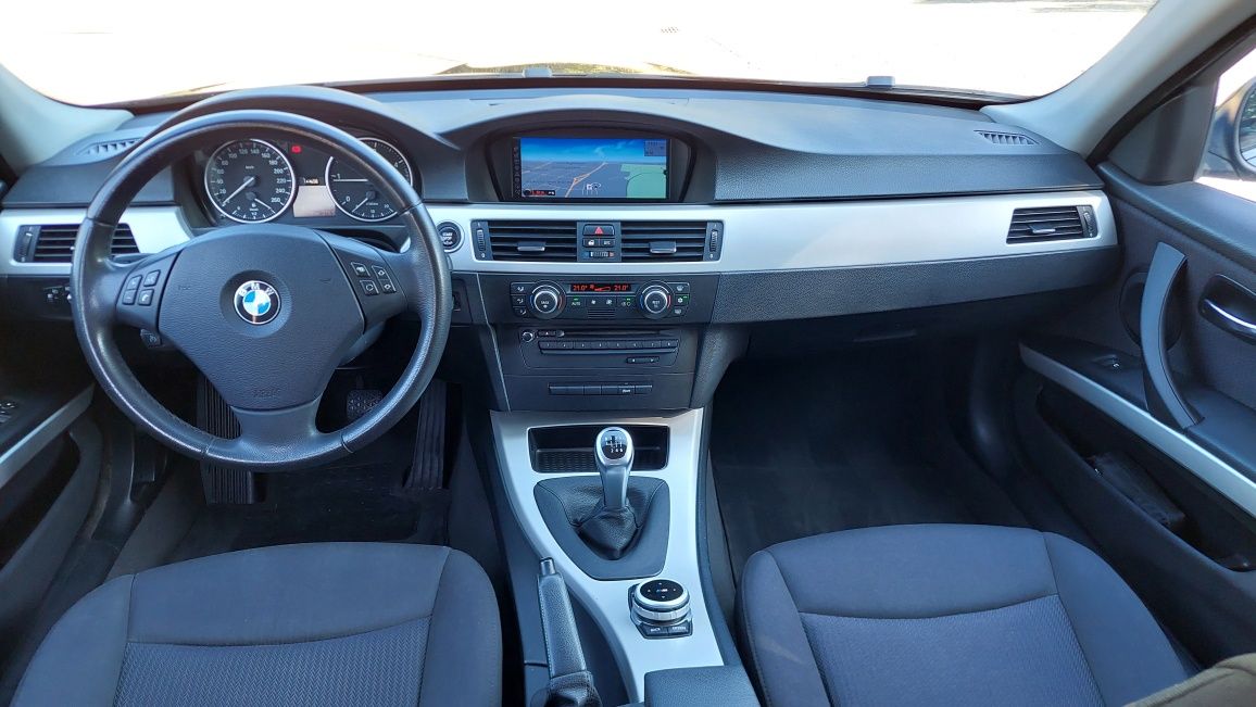 BMW 320d Touring Lci 177cv