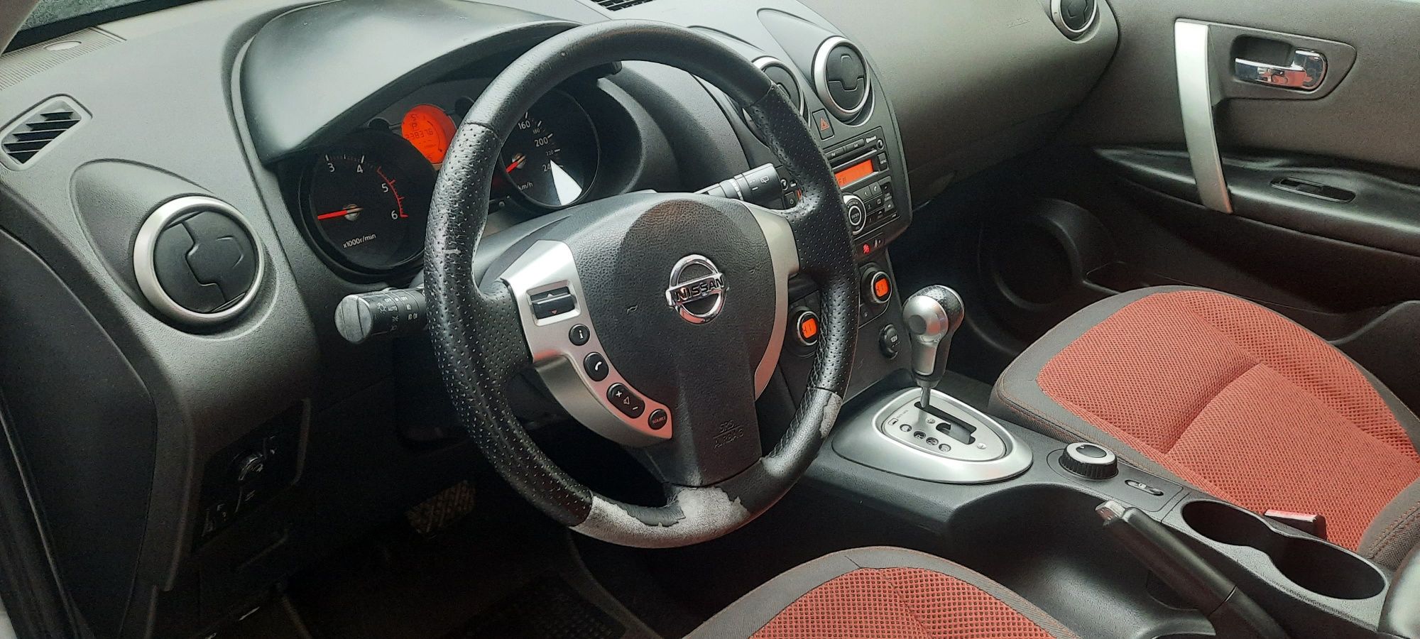 Продам Nissan Qasqai
