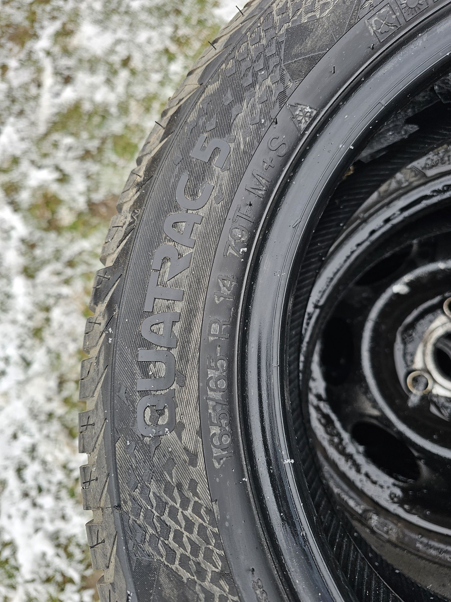 Opony wielosezonowe Vredestein 165/65R14