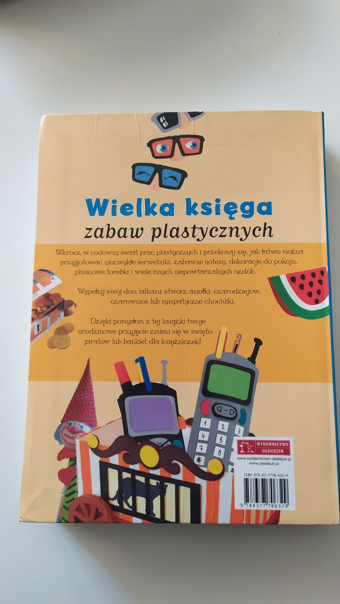 Wielka księga zabaw plastycznych