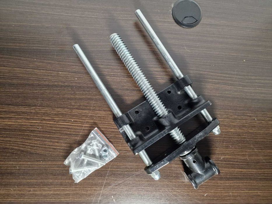 Imadło stolarskie do strugnicy stołu warsztatowego