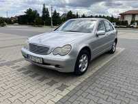 Mercedes-Benz Klasa C idealny jako auto na dojazdy do pracy, lub jako pierwszy samochód