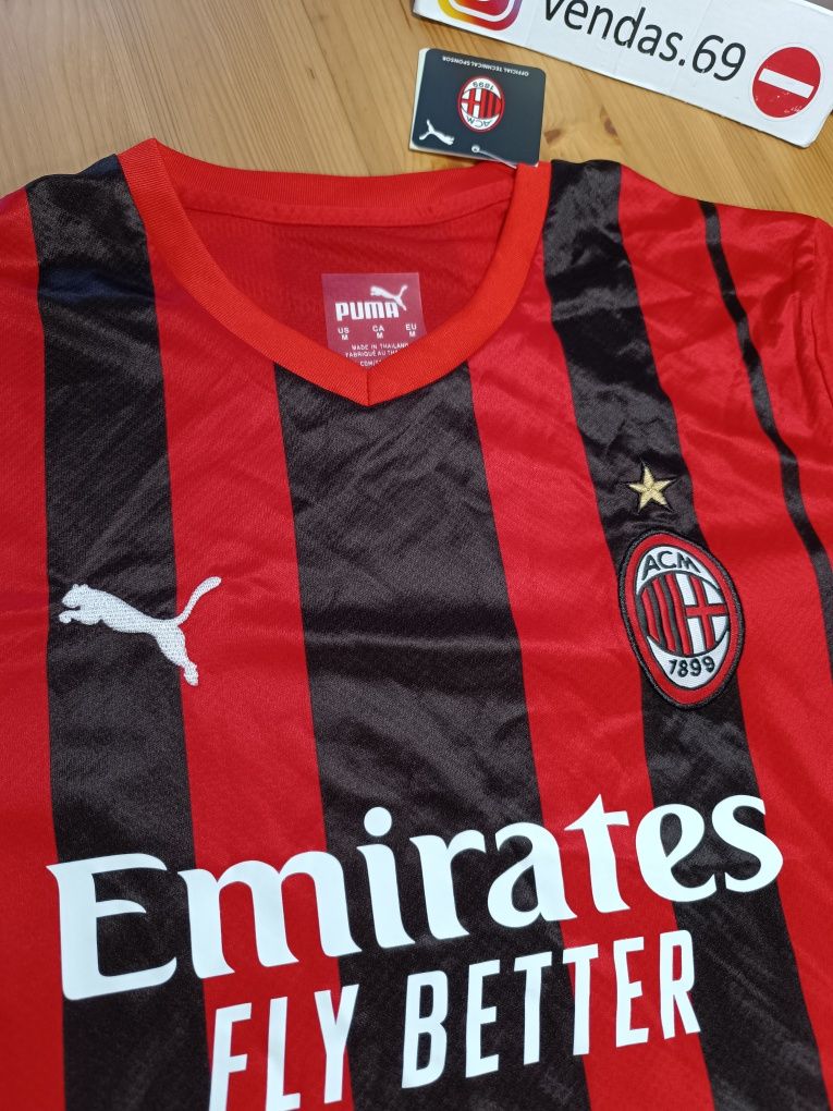 Camisa + Calções AC Milan M ler anúncio