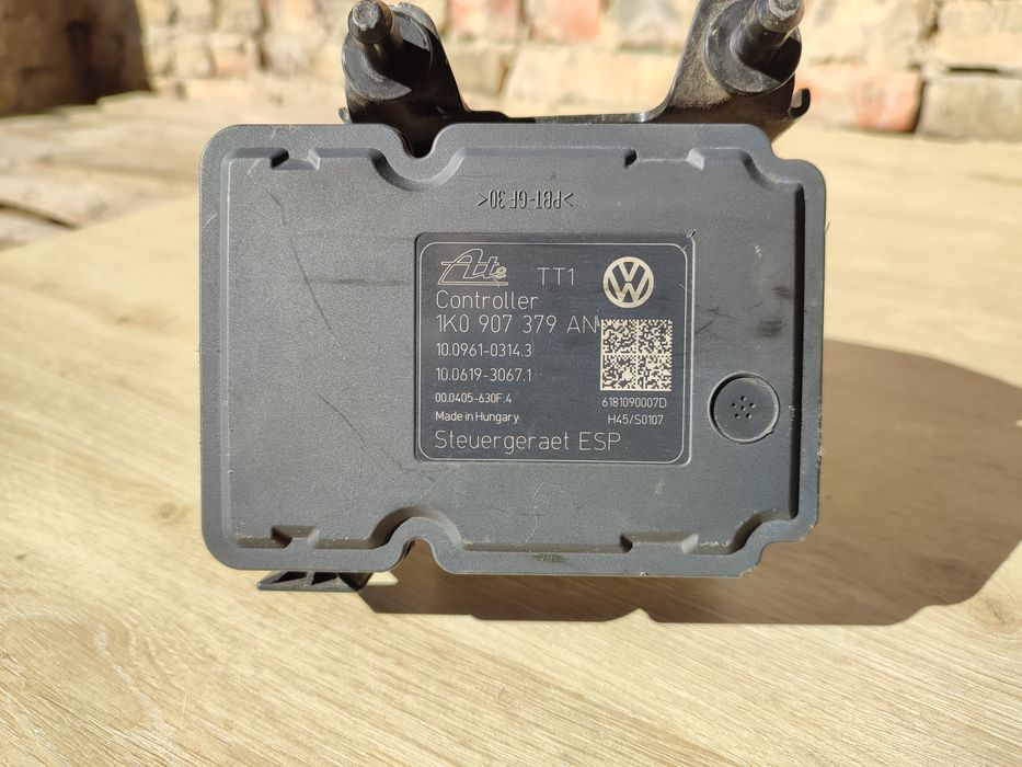 Блок ABS Volkswagen Golf 5 Volkswagen Golf 6 1K0907379 AN 1K0614517 BJ