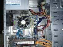 Komputer zasilacz Feel płyta Gigabyte pamięć RAM 2 GB procesor Intel