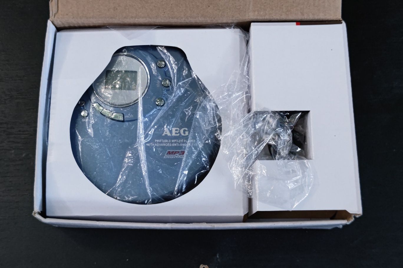 Новий CD MP3 player AEG з коробкою і документами