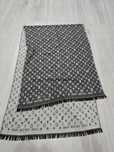 Louis Vuitton siwy szal paszka chusta