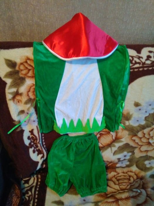 Костюмы на прокат 150грн