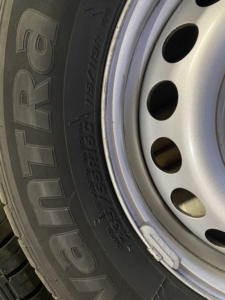 Hankook Резина з дисками 235/65 r16c літо