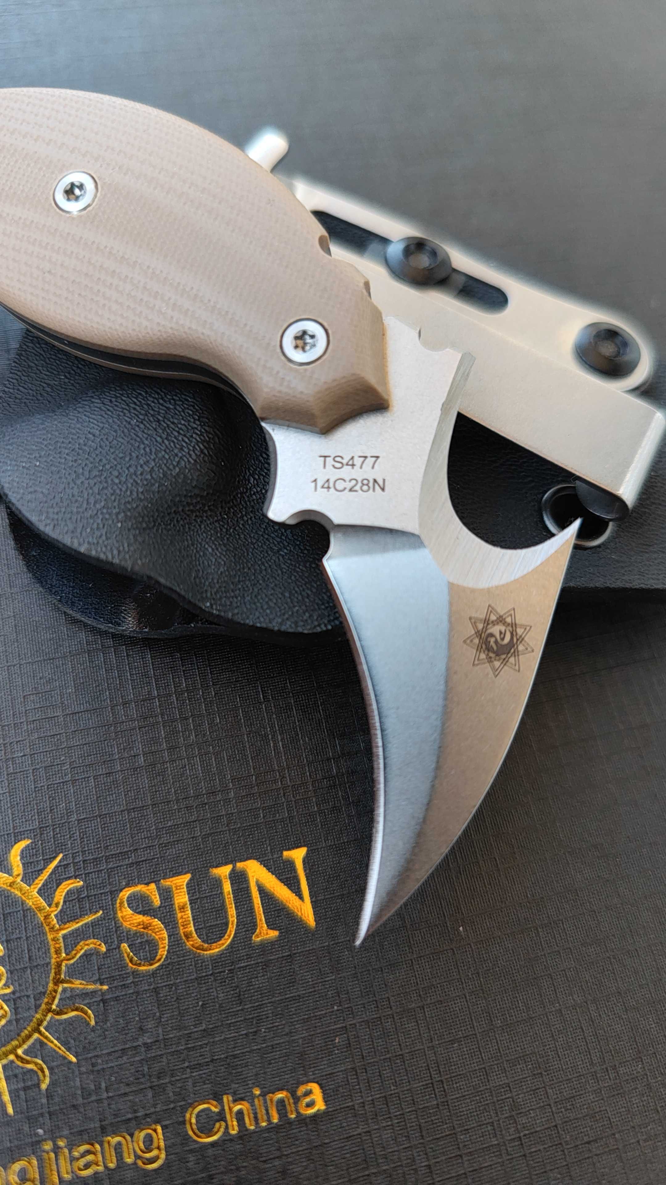 Karambit Derespina TwoSun Claw TS477 kydex