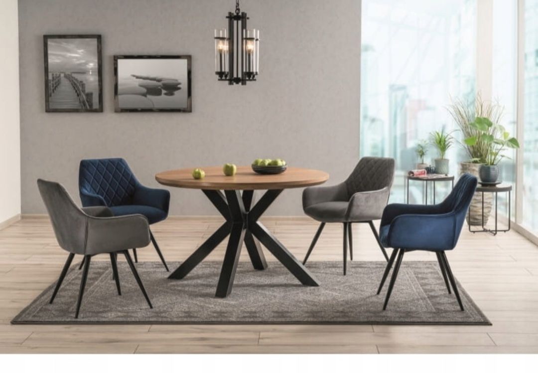 Sprzedam okrągły stół w bardzo dobrym stanie 120 cm