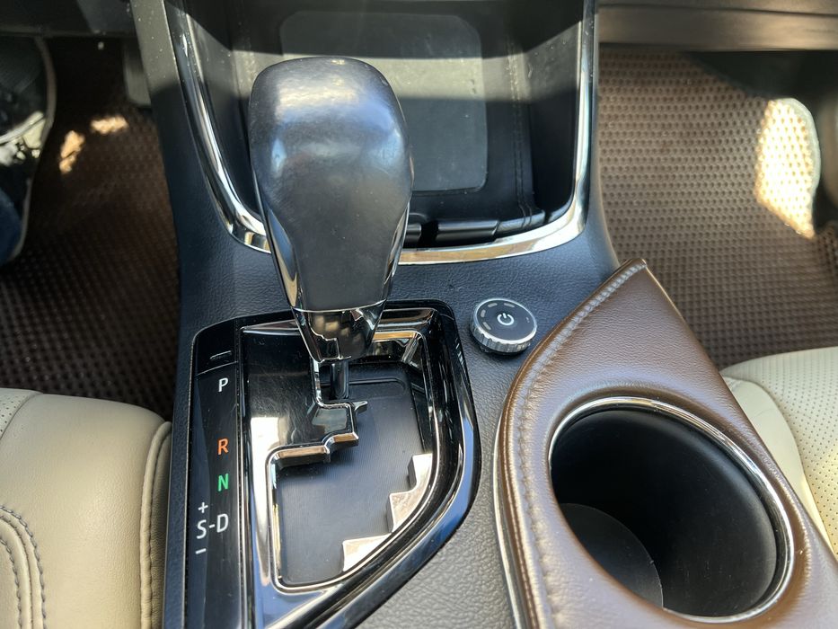 Toyota Avalon Limited 2015 Hybrid