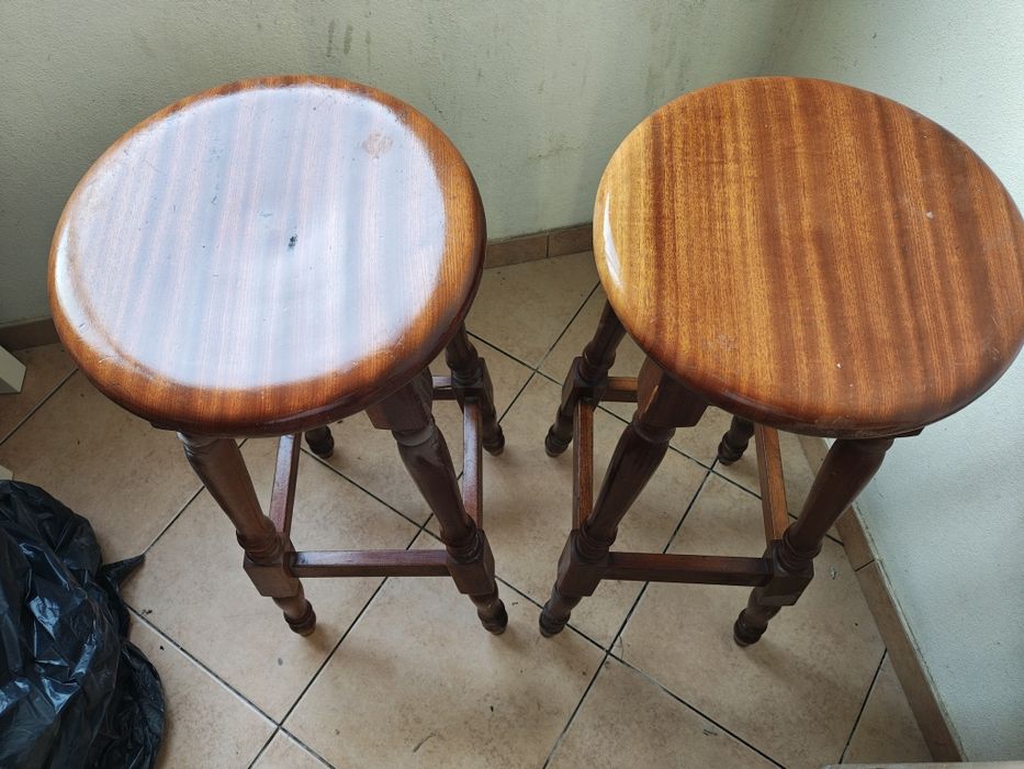 Conjunto 2 bancos altos