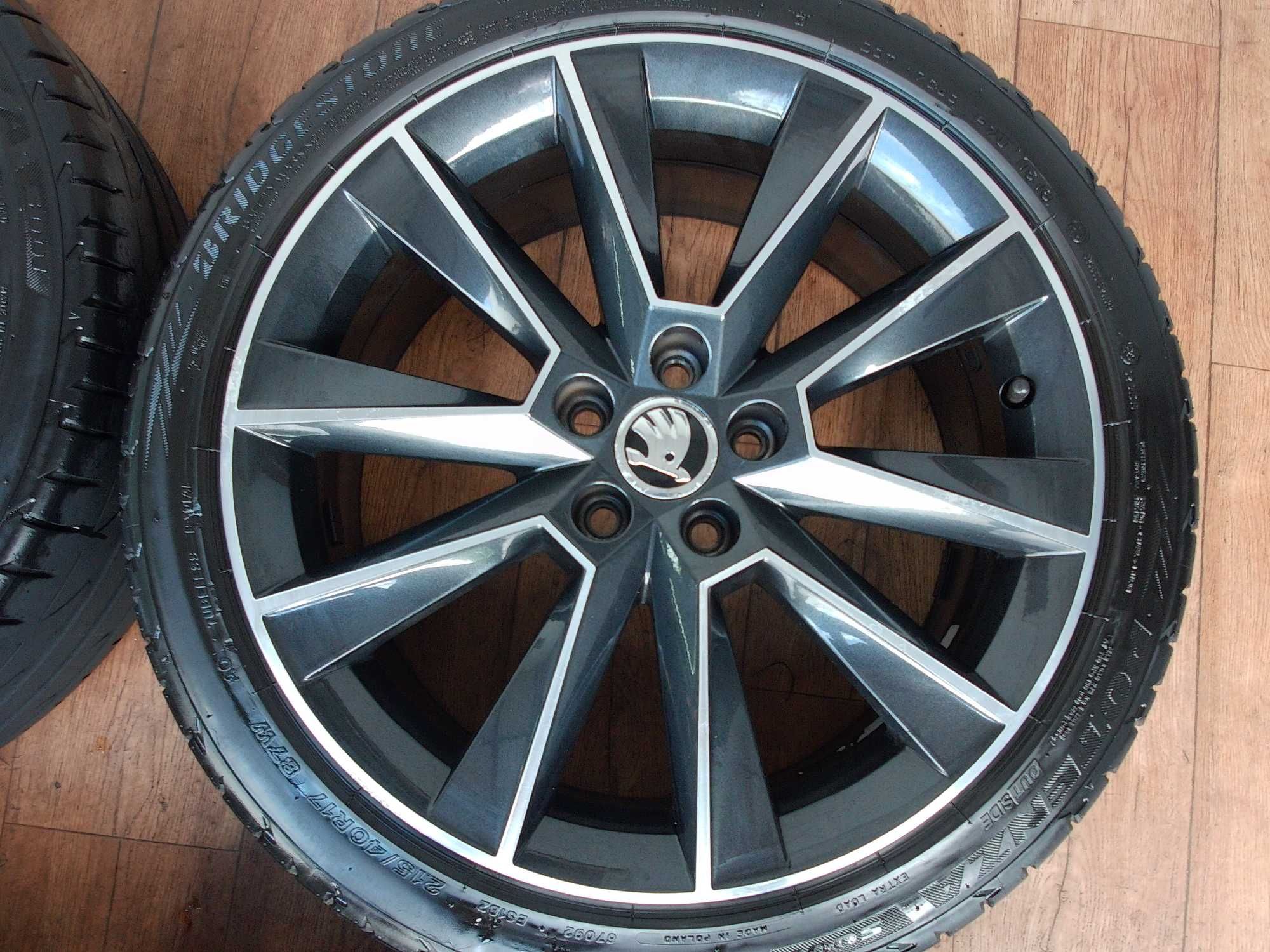 Koła Skoda Kamiq Rapid Scala Fabia Vw 17 5x100 ET46 215/40/17 lato
