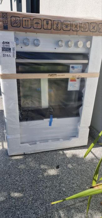 Fogao eletrico com placa vitrocerâmica 69L