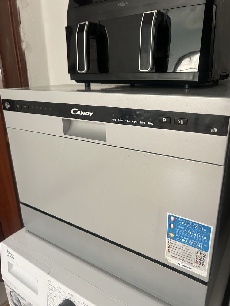 Máquina de Lavar Loiça Candy para uso profissional ou domestico