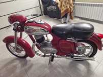 Jawa 250 z 1958 r. po renowacji zarejestrowana