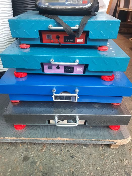 Ваги  WiFi 300кг 42х52см 4В BITEK TCS-R2-300