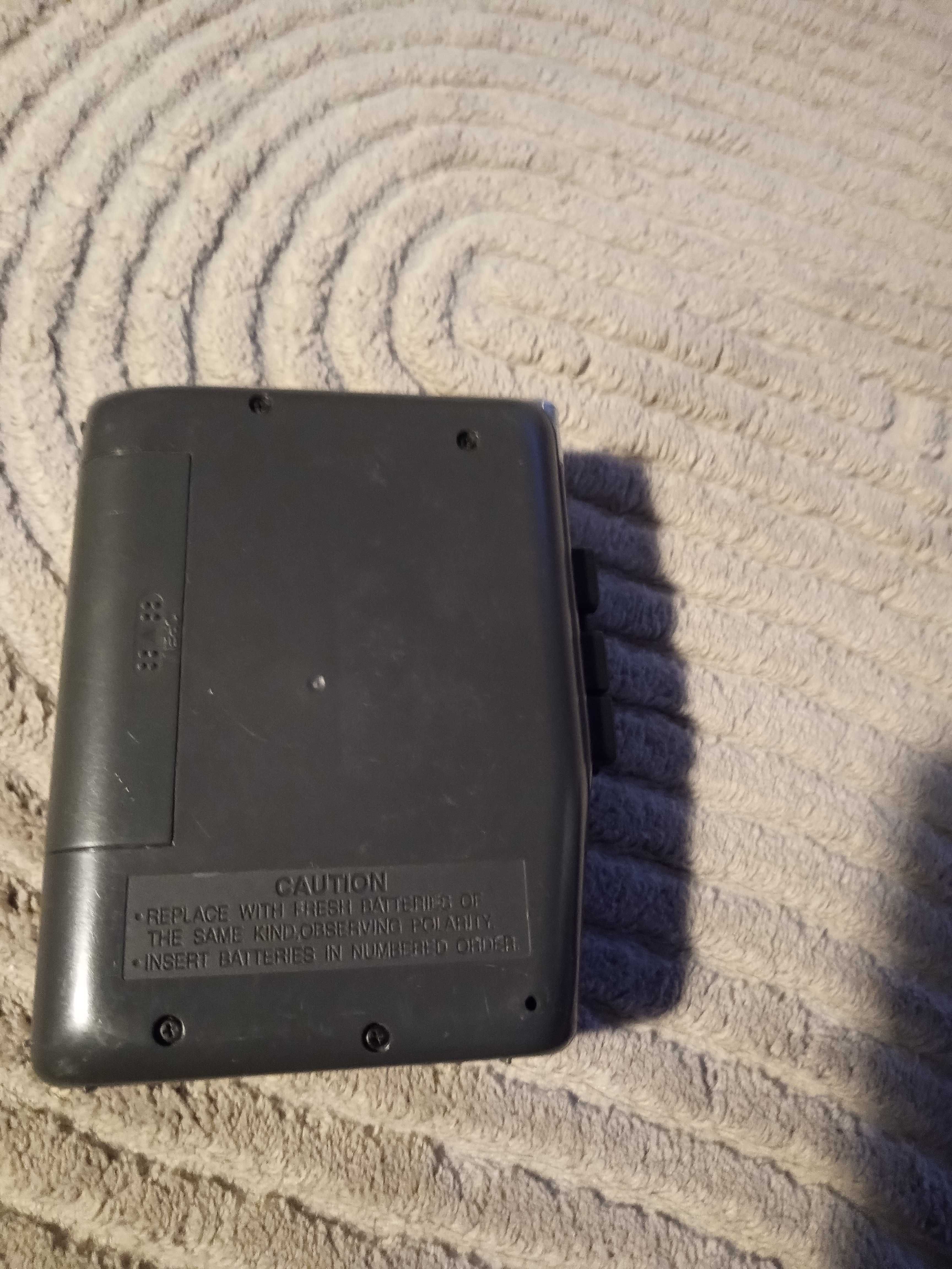 Walkmen Panasonic z dyktafonem