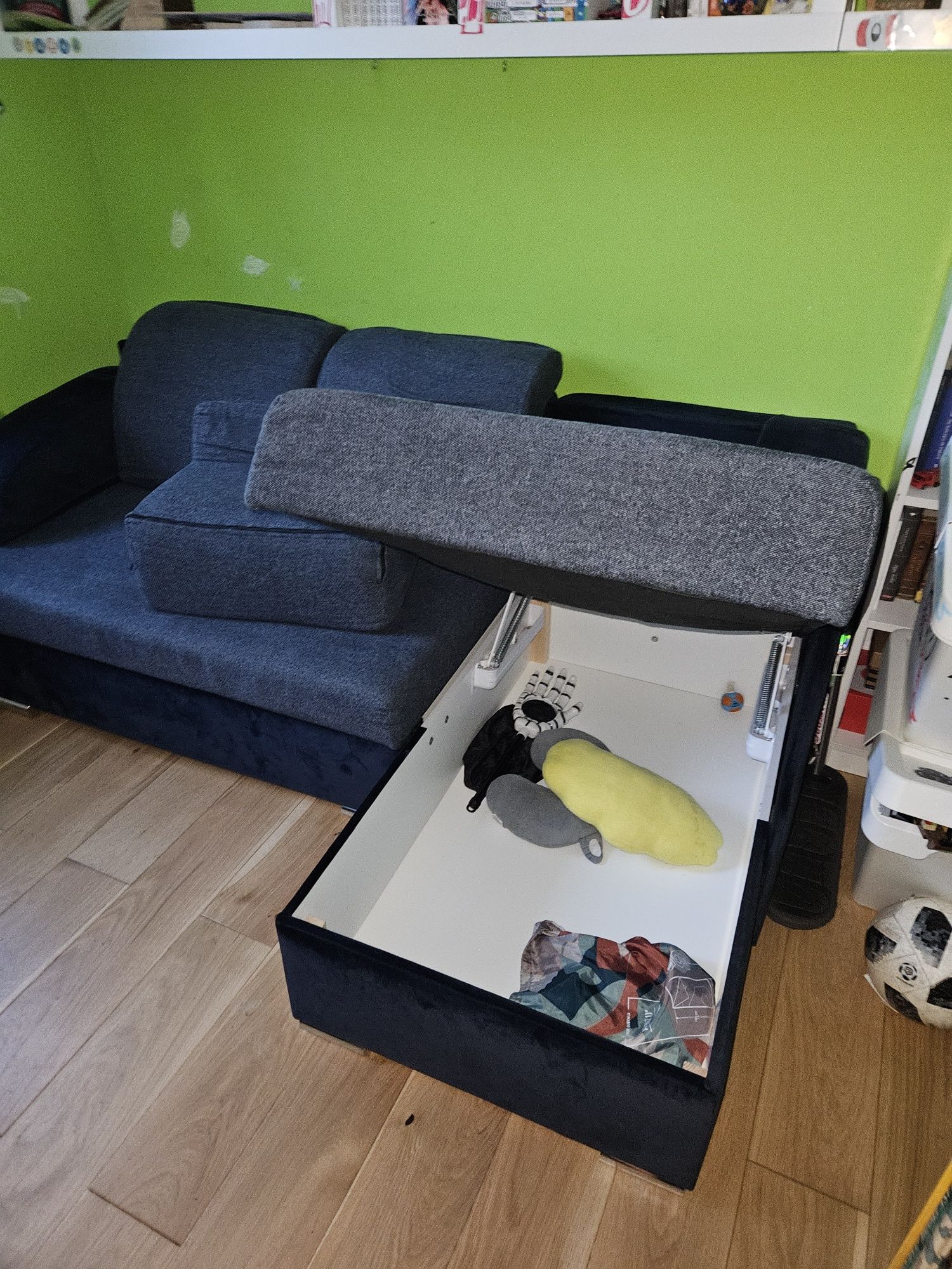 Kanapa rogówka sofa rozkładana