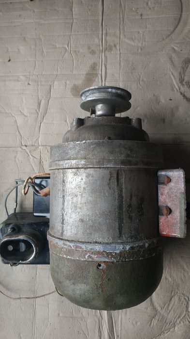 Електродвигун електромотор