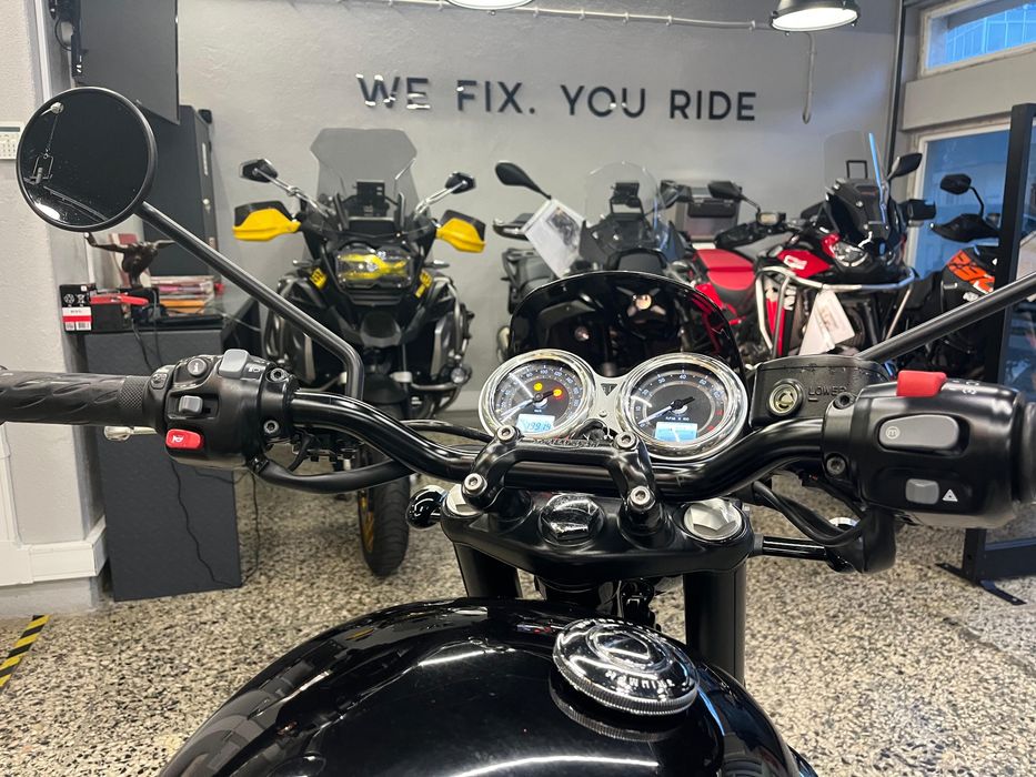 Triumph T 120 Black em Óptimo estado com Extras Triumph