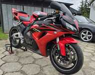 Honda CBR 1000RR SC57B lift (nie r1,gsxr,600rr)