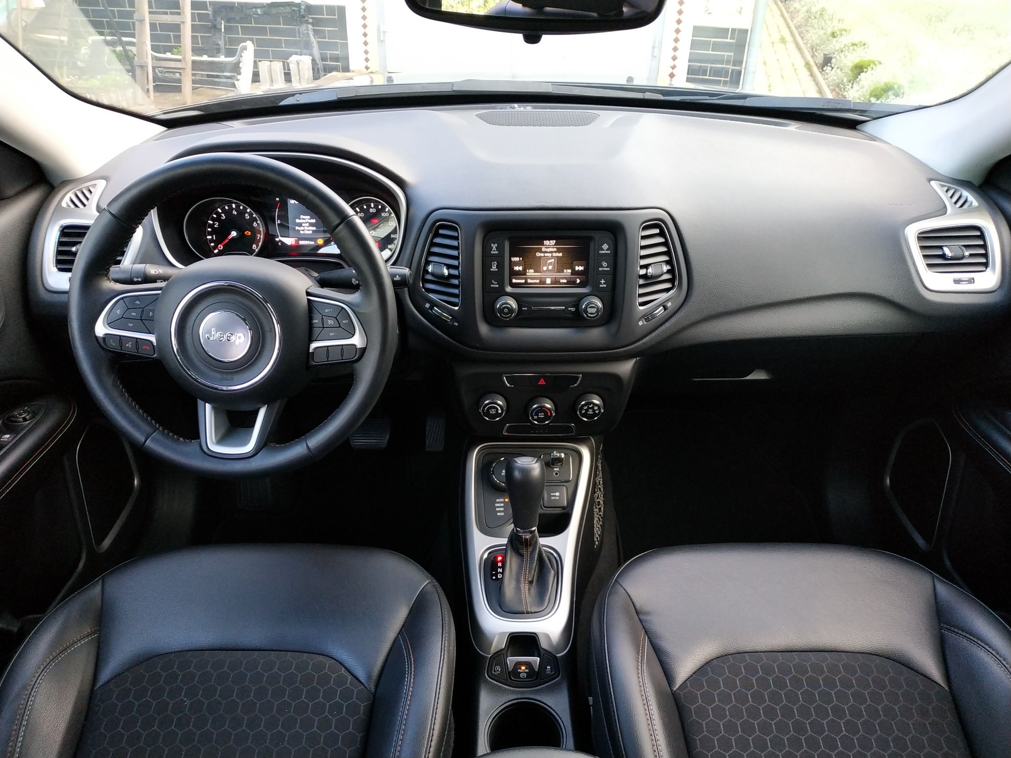 Jeep compass latitude 4x4 2017